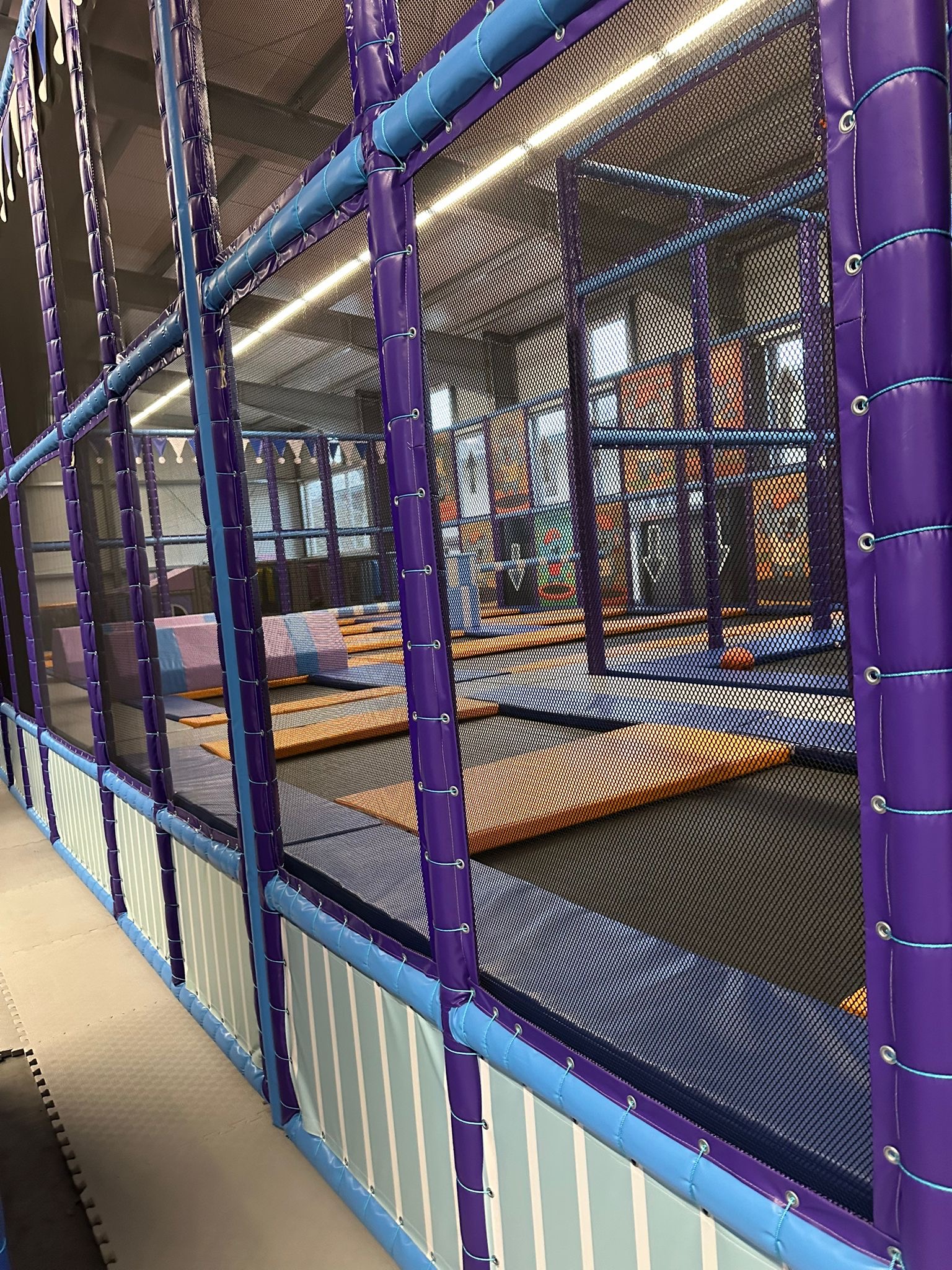 Trampolinbereich im Kobiland
